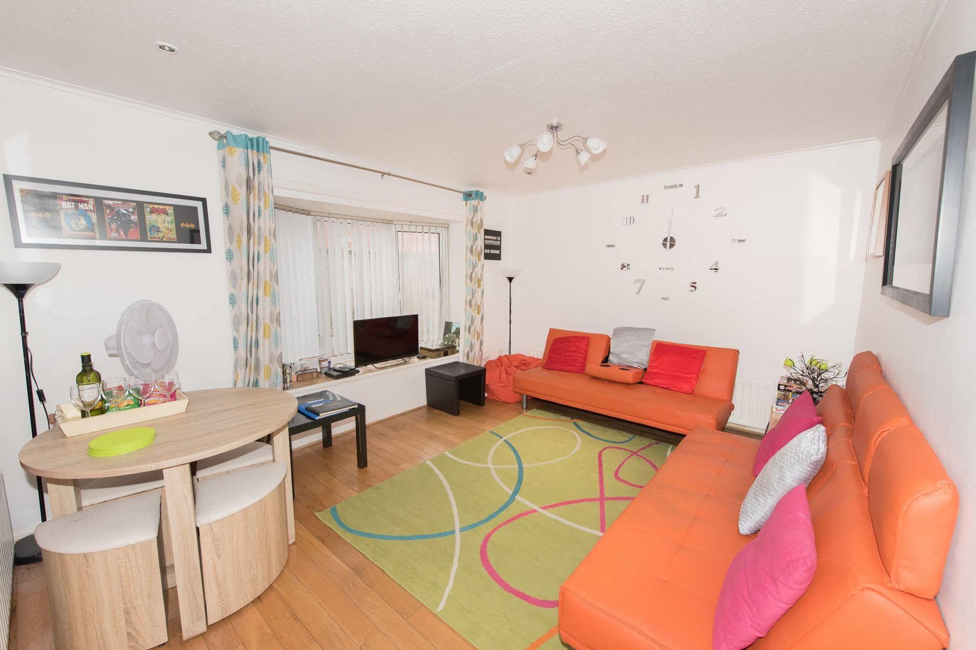 Very Central Location- Free Parking - 2 Bedrooms Belfast Zewnętrze zdjęcie