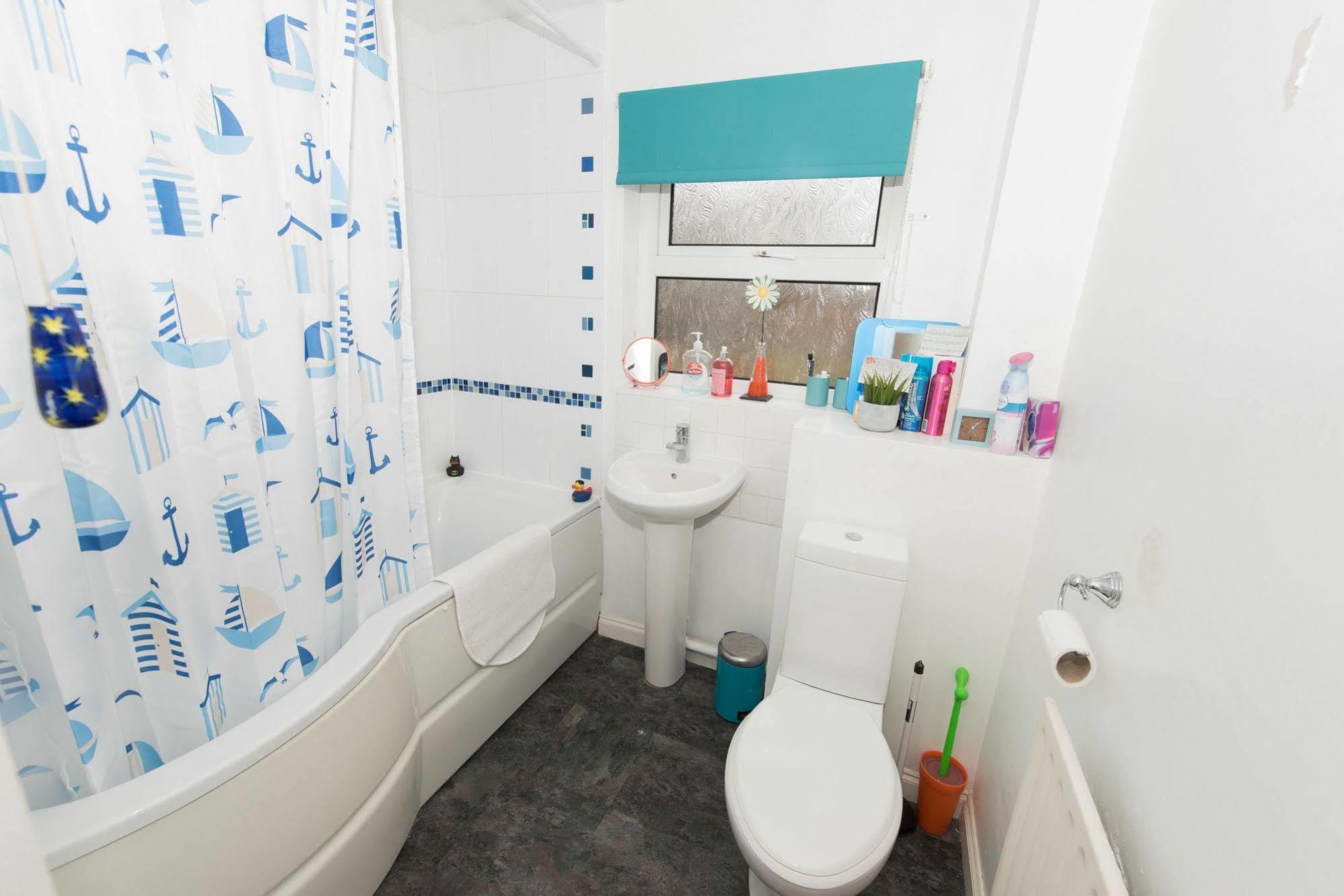Very Central Location- Free Parking - 2 Bedrooms Belfast Zewnętrze zdjęcie