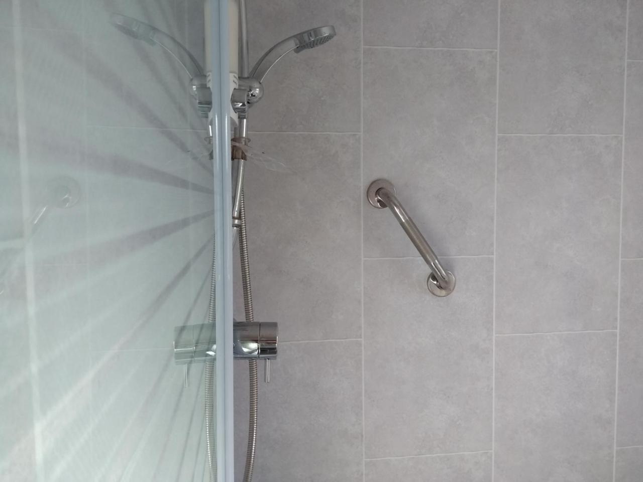 Very Central Location- Free Parking - 2 Bedrooms Belfast Zewnętrze zdjęcie