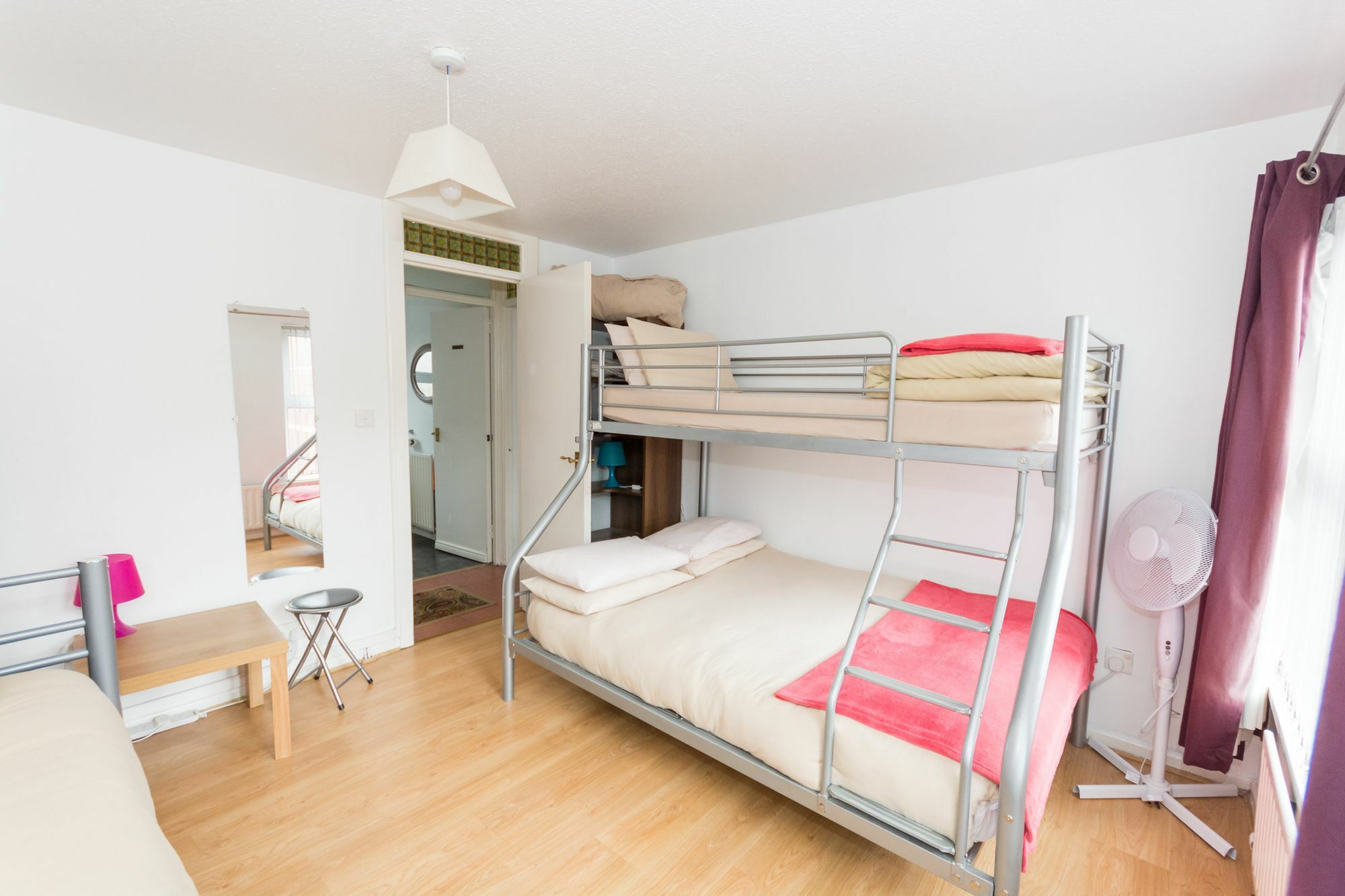 Very Central Location- Free Parking - 2 Bedrooms Belfast Zewnętrze zdjęcie